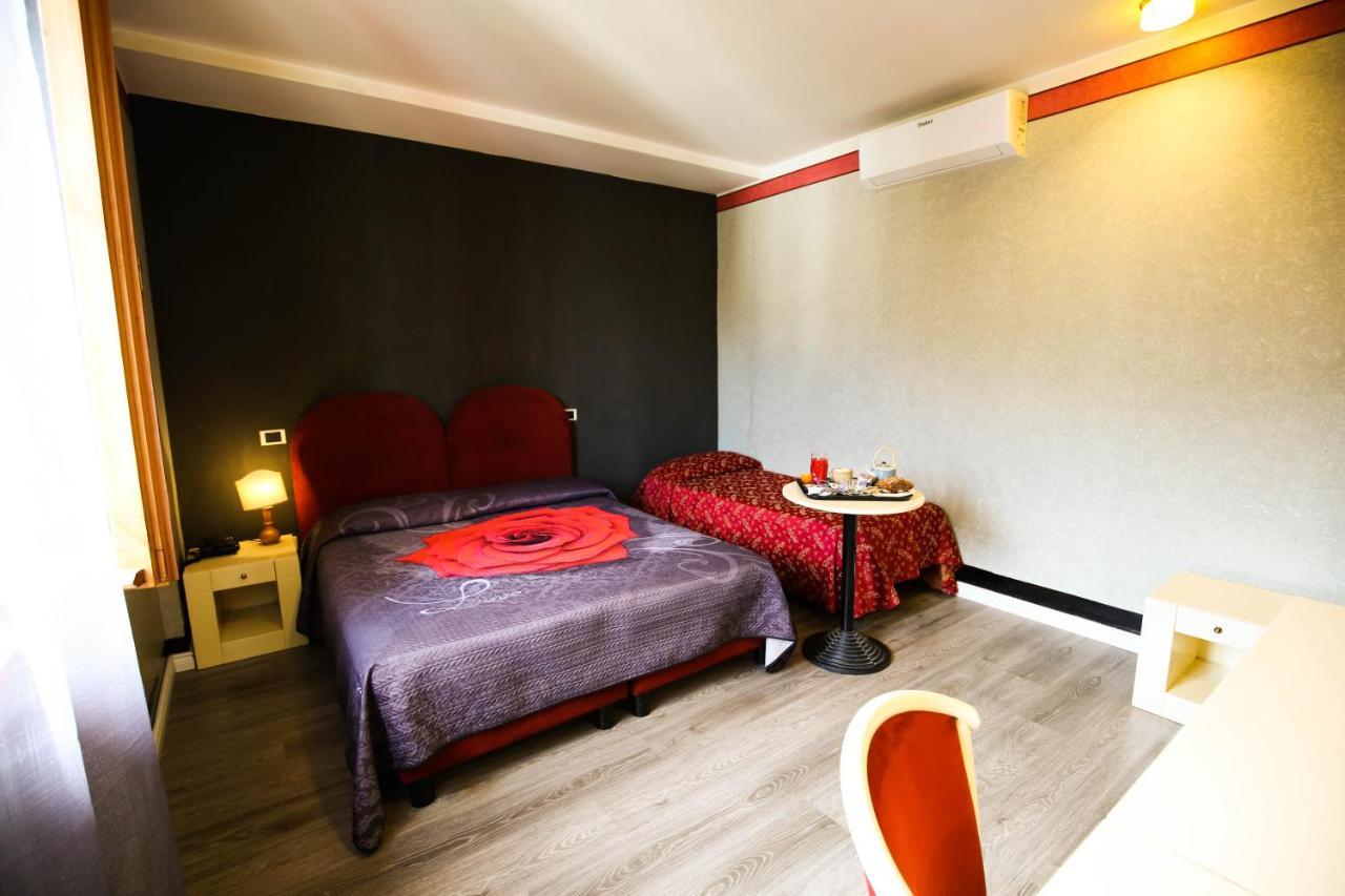 Hotel Benedetti 캄펠로술클리툰노 외부 사진